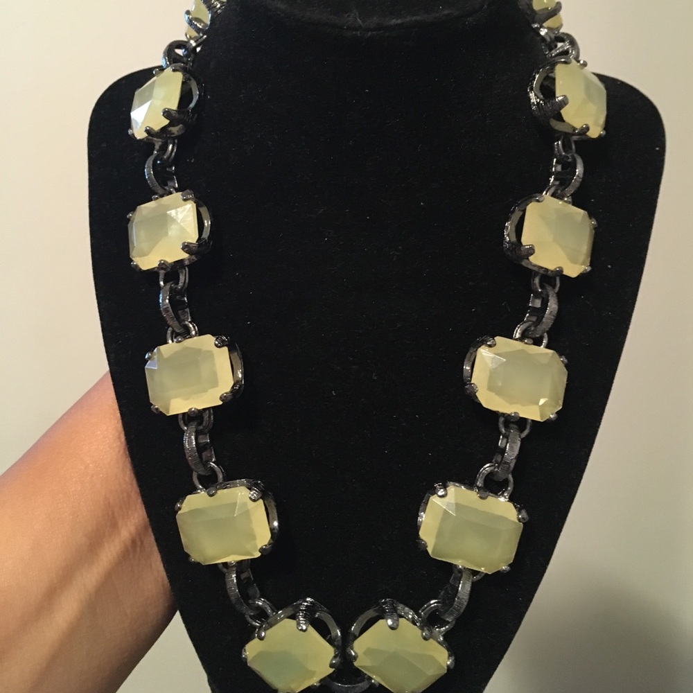 J CREW STONE NECKLACE AND BRACELET SET